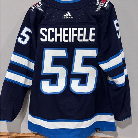 Winnipeg Jets Scheifele Navy and White NHL Jersey - Picture 6 of 6